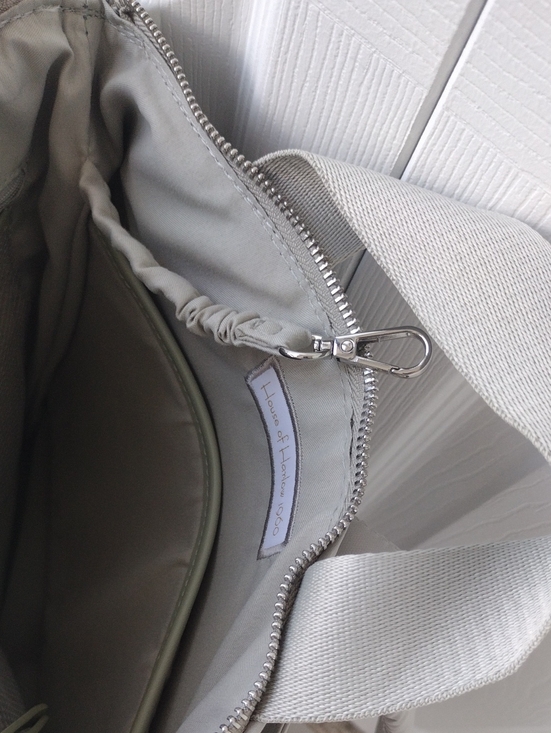 House Of Harlow Quilted Light Gray Women’s Backpack main image 5